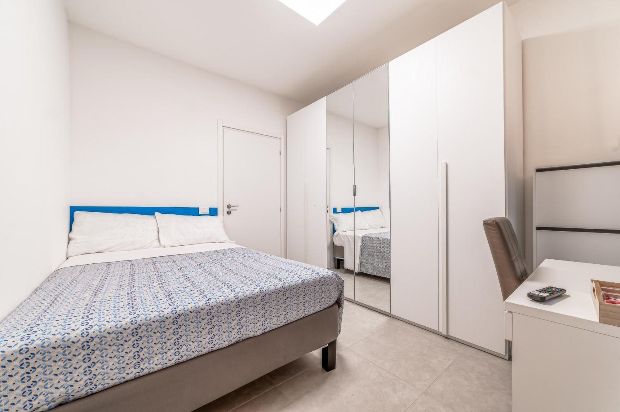 Cozy Enna Rooms - Metro Re Di Roma Exteriör bild