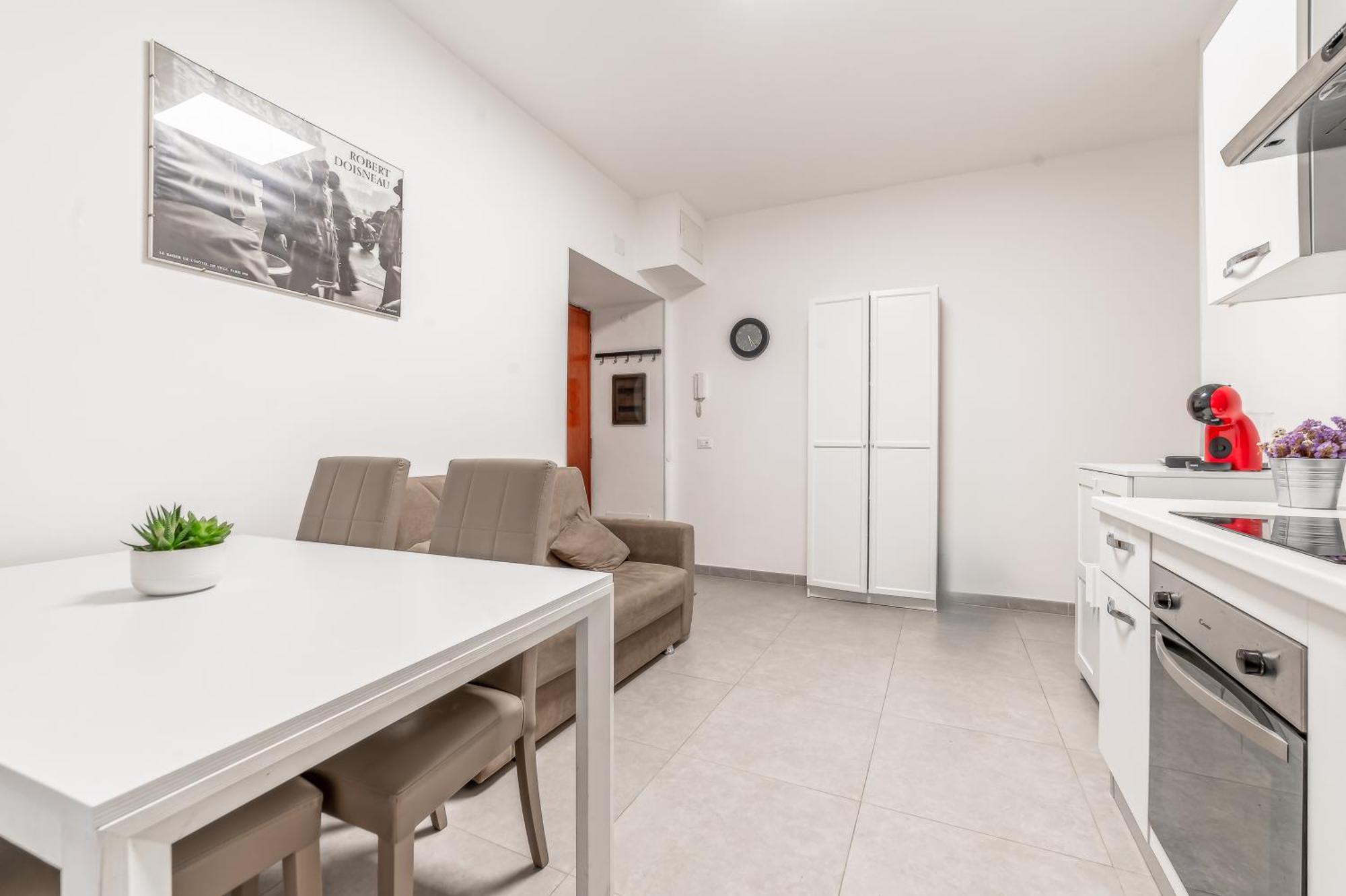 Cozy Enna Rooms - Metro Re Di Roma Exteriör bild